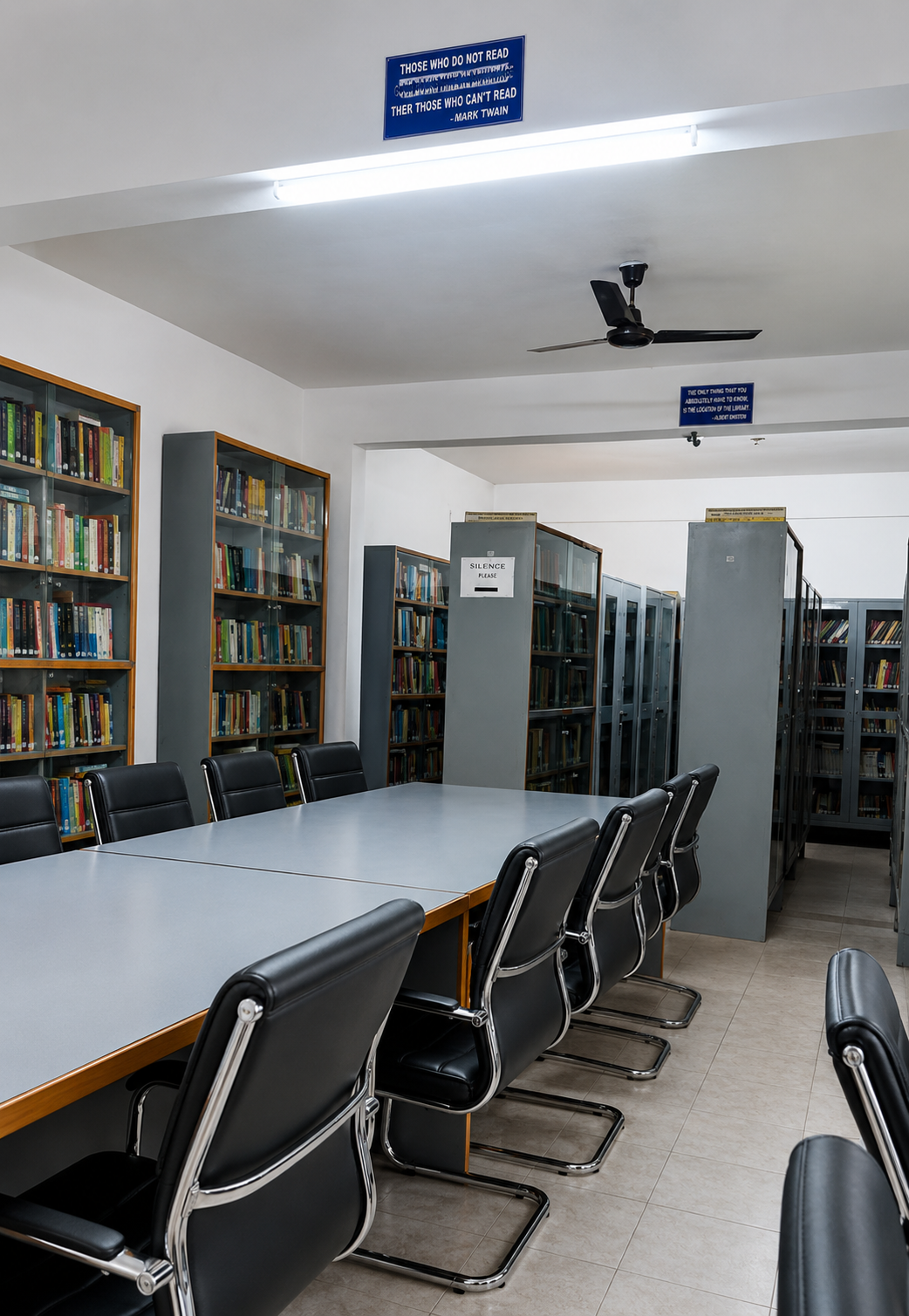 Modern library and learning resources at one of the top 10 degree colleges in Bangalore.